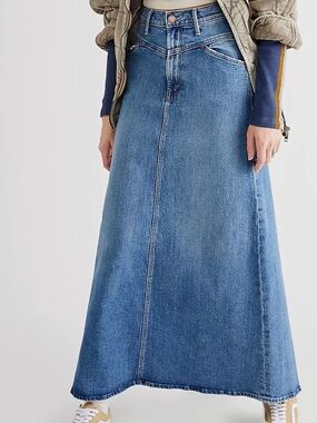 Mother Yoke Front Circle Maxi Skirt Denim Sz 25 Minimalist Closet Staple Blue